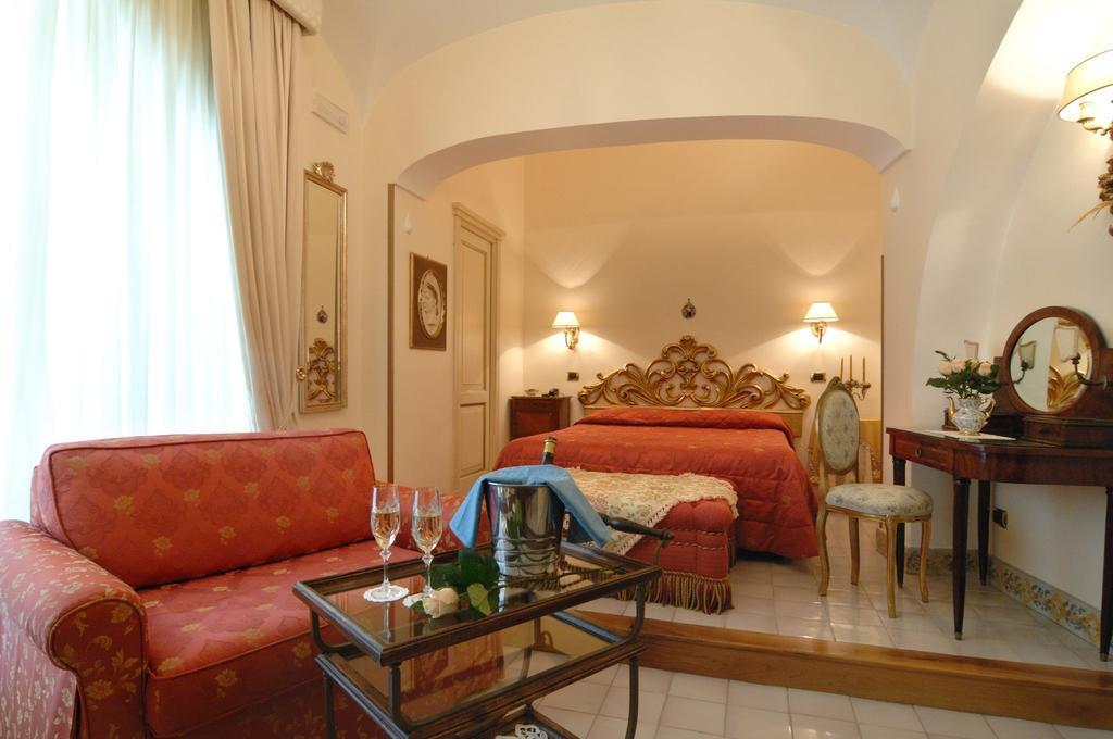 Residenza Del Duca Amalfi Pokoj fotografie