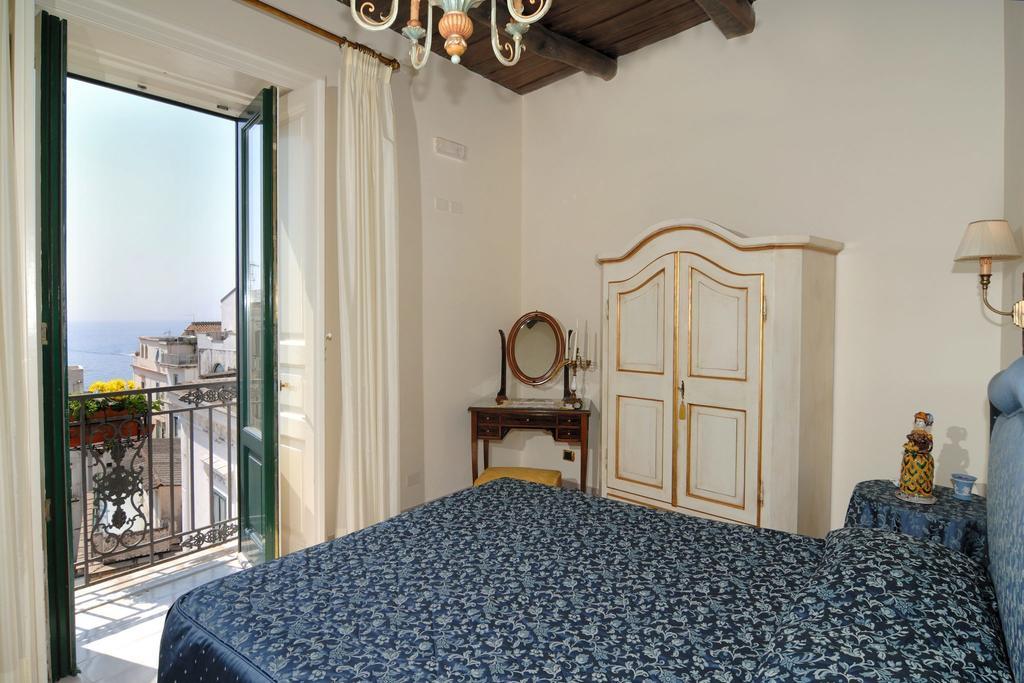 Residenza Del Duca Amalfi Pokoj fotografie