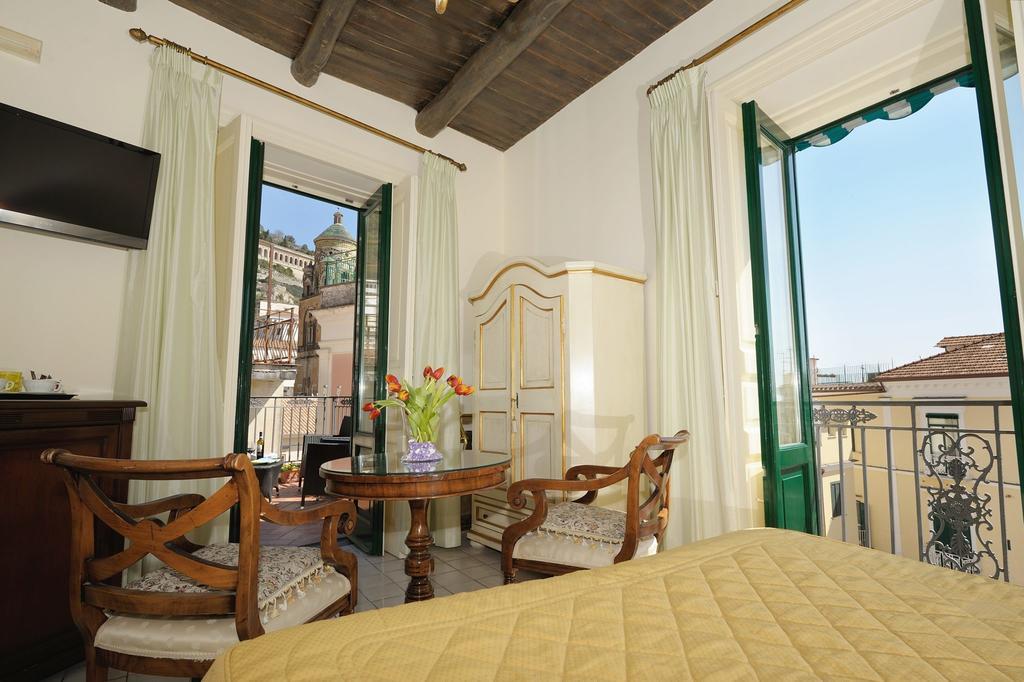 Residenza Del Duca Amalfi Pokoj fotografie