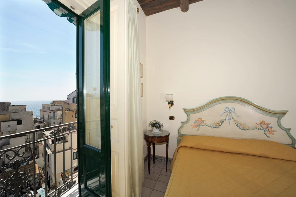Residenza Del Duca Amalfi Pokoj fotografie